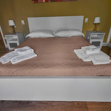 Dimora Stella Di Aprile 斯培西亚